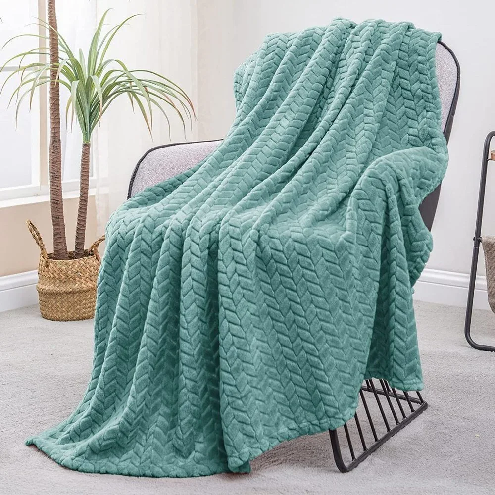 Trendy Black Knit Jacquard Weave Pattern Decorative Warm Flannel Bed Blanket - Picture 14 of 16